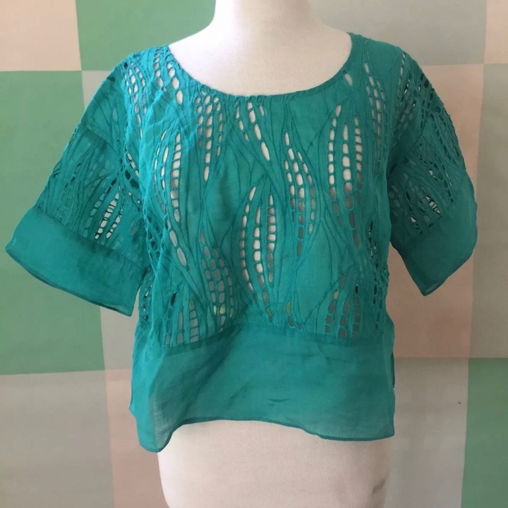 TRACY REESE LAB Green eyelet lace cropped top size small ANTHROPOLOGIE blouse